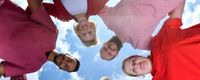 Menschen, die in der Pflege arbeiten.
