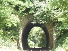 Blick auf Tunnel von der Granitbahn
