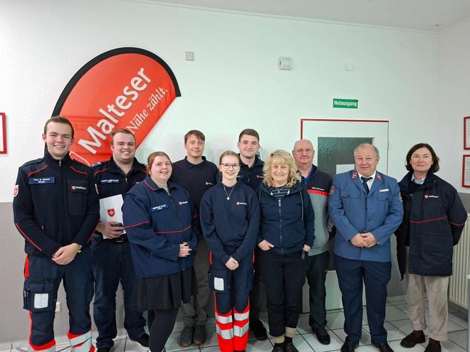 Gruppenfoto der Gewählten und Geehrten