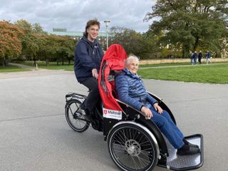 Malteser Dresden Dienstleistungen Rikscha