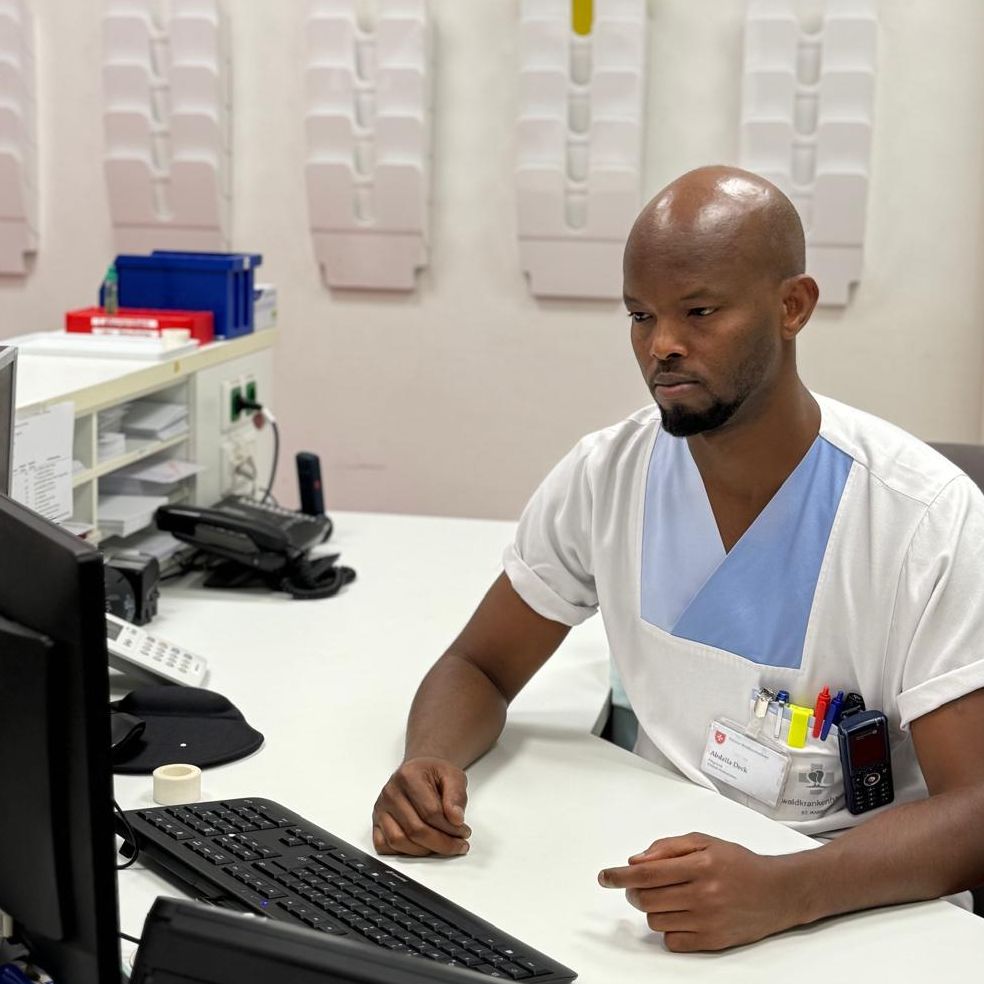 Bild von Deck Abdalla , Gesundheits- und Krankenpfleger im Malteser Waldkrankenhaus