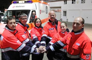 2014-03-06 Heppenheim Gruppe vorm Auto 1 Website