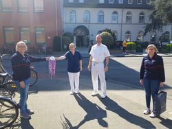 bergabe von 150 Behelfsmasken an die Radiologie Vechta 