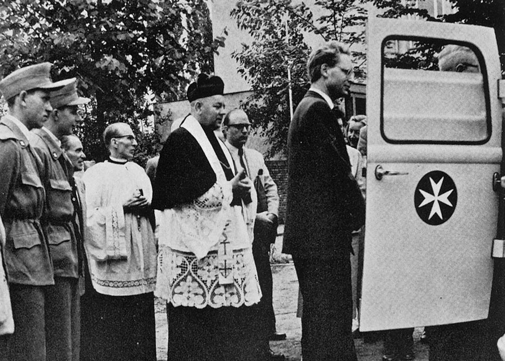 Der erste Krankenwagen von 1956