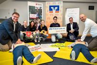 Die Herzensretter-Ausbildung der Malteser will junge Menschen dazu ermutigen, im Notfall zu helfen. Die VR Bank Fulda unterstützt das Projekt.