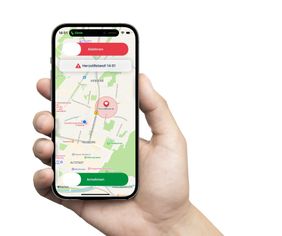 Eine Hand hält ein Smartphone. Foto: Region der Lebensretter