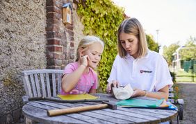 Kinder- und Jugendhospizarbeit ist ein unverzichtbarer Teil der Malteser Hospizarbeit. Die Malteser sind führend in diesem Bereich. An 38 Standorten in Deutschland bieten ihre Kinder- und Jugendhospizdienste Unterstützung für Familien an. Foto: Ruprecht Stempell