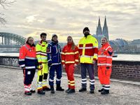 ALAAF – Mer dun et för Kölle: Hand in Hand arbeiten Einsatzkräfte von ASB Köln, DLRG, DRK-Kreisverband Köln, Johanniter, Malteser und THW im Einsatz für die Jecken in Köln.