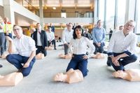 Abgeordnete des Landtags BW bei der Wiederbelebung