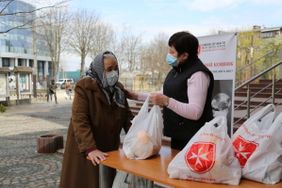 Foto © Malteser Ukraine/P. Titko: Versorgung der bedürftigen Bevölkerung in Lwiw in der Ukraine - Aufnahmen aus 2021.