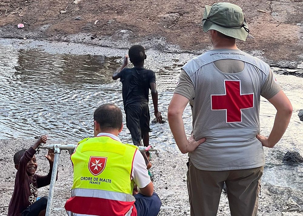 Gemeinsam im Einsatz in Mayotte: Das französische Rote Kreuz und Malteser International