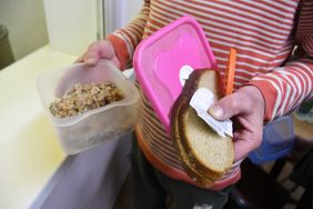 Schwierige Zeiten in Belarus. Jetzt rufen die Malteser zu Spenden auf, um bedürftigen Menschen zu helfen. Foto: Dietmar Kattinger