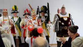 Das Kölner Dreigestirn zu Besuch beim Malteser Wohlfühlmorgen