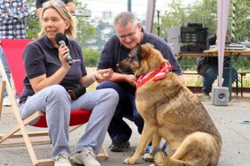 Ein Einblick in das rege und bunte Treiben am vergangenen Samstag rund um das Malteser Zentrum. Geboten wurden afghanischer Tanz, Vorstellung des Besuchs- und Begleitungsdienstes mit Hund, gemeinsame Katastrophenschutz-Übung mit dem THW sowie einen Vortrag zum Thema Patientenverfügung und Co. Fotos: Malteser Fulda/Antonia Sauer