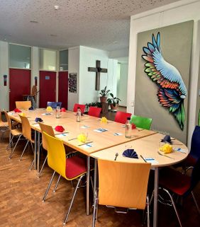 Ein gedeckter Mittagstisch (Foto: Malteser Ludwigshafen)