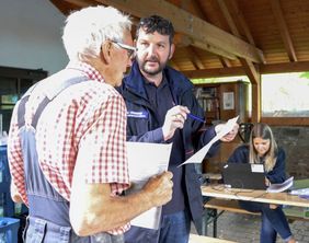 Das Juli-Hochwasser 2021 hat in vielen Regionen in Nordrhein-Westfalen und Rheinland-Pfalz Todesopfer gefordert und dramatische Verwüstungen angerichtet. Die Malteser helfen den Betroffenen dieses Hochwassers in der Phase der Schadensbeseitigung und des Wiederaufbaus durch unterschiedliche Unterstützungsleistungen. Foto: Dirk Moll