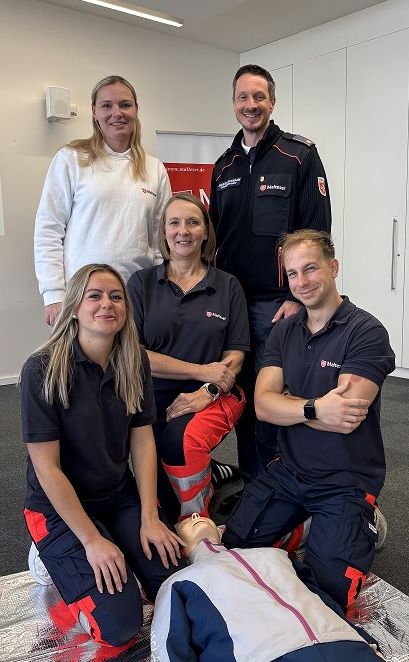 Resi und Nick von Radio Fantasy mit Erste Hilfe Team