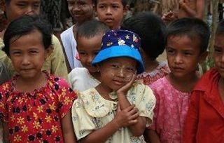 Myanmar Starthilfe für Kinder