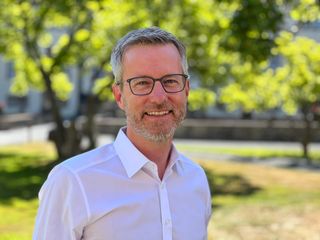 Portrait von Dr. Marc Möres