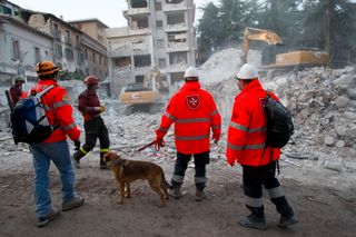Immagini del terremoto che ha colpito l'Abbruzzo. L'Aquila 9 Aprile 2009. Â© Remo Casilli