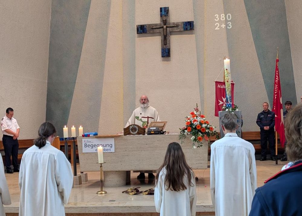 Eucharistiefeier mit Pfarrer Franz Nagler. 
