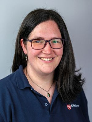 Leonie Siahatgar