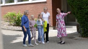 Erwachsene und Kinder beim Kennenlernnachmittag 2025 am LFG