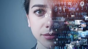Das Gesicht einer Frau, das sich zur Hälfte in Einsen und Nullen sowie diversen Bildern auflöst.