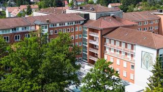 Außenansicht Waldkrankenhaus in Erlangen