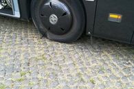 Ausflug in den Quirinalspalast - Reifenpanne am Stuttgarter Bus ist schnell beseitigt