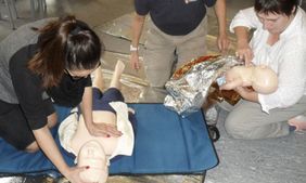 Frühjahr naht: Kleinkinder vor Gefahren im Freien schützen