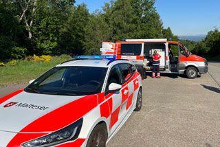 Zwei Fahrzeuge der Führungsunterstützung