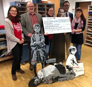 Spendencheck Übergabe 