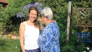 Alzheimer-Erkrankung Peggy und Mutter