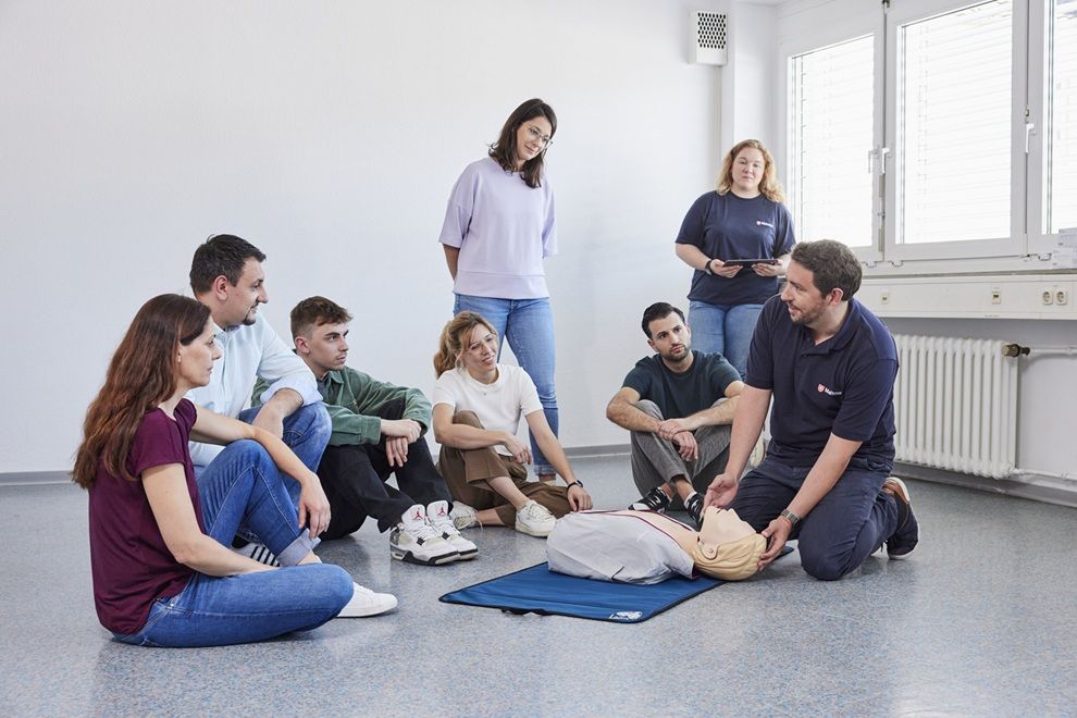 Erste-Hilfe-Ausbildung - Herzdruckmassage