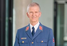 Martin Schelleis in Dienstbekleidung. Foto: Gies