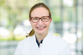 Porträt von PD Dr. med. Silke Schüle, Chefärztin der Klinik für Allgemein- und Viszeralchirurgie. 