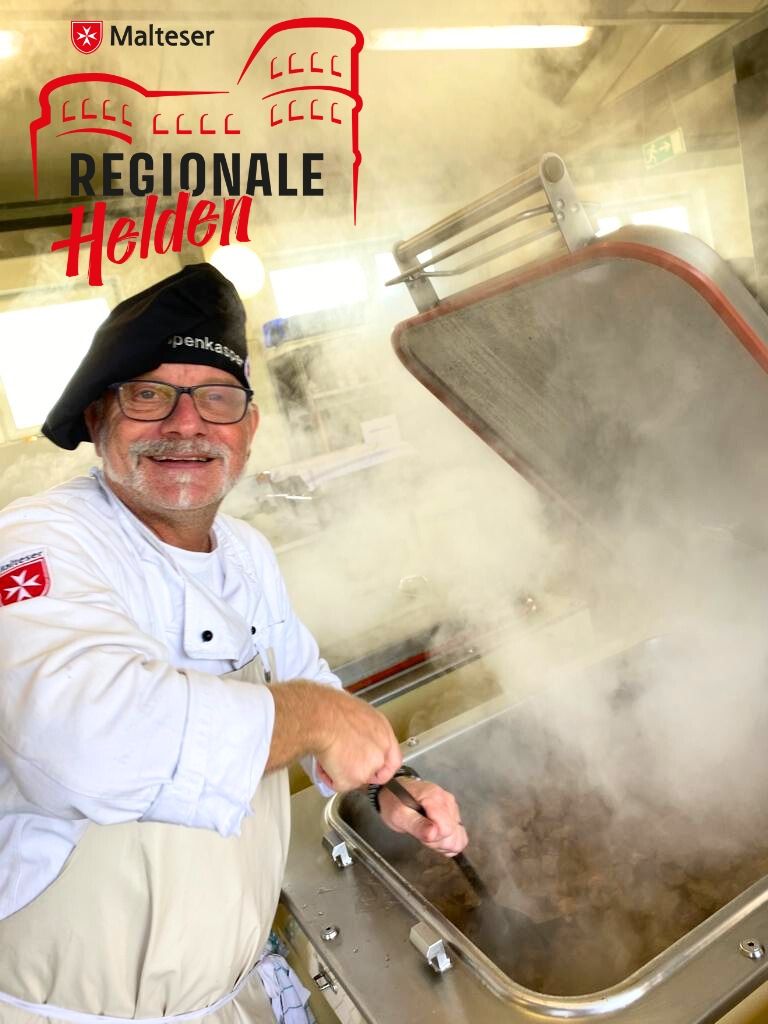 Uwe schwenkt den Kochlöffel