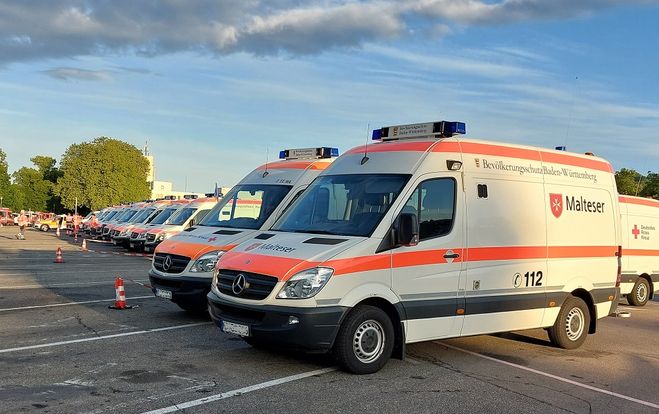 Fahrzeuge mit Malteseraufschrift