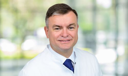 Porträt von PD Dr. med. Klaus Schnake