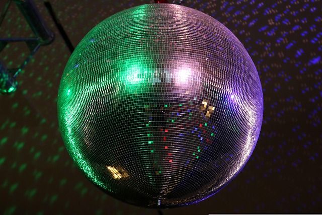 beleuchtete Discokugel