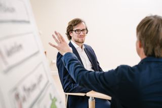 Führungskraft und Mitarbeiter