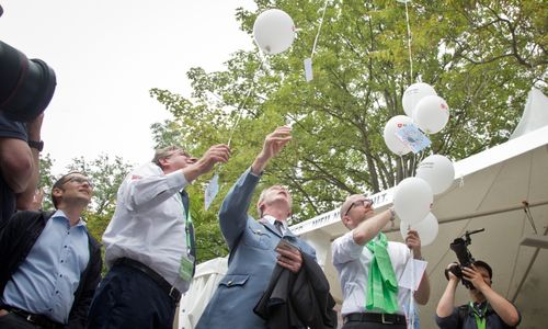 Katholikentag 2016 - Kirchenmeile: Stand der Malteser Flüchtlingshilfe