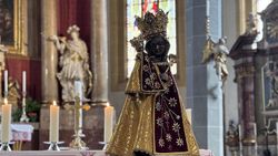 Die schwarze Madonna von Altötting (Foto Marina Silberbauer).