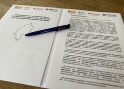 Das Positionspapier trägt die Unterschriften der Geschäftsführer von ASB, DRK, Johanniter und Malteser in Hessen.