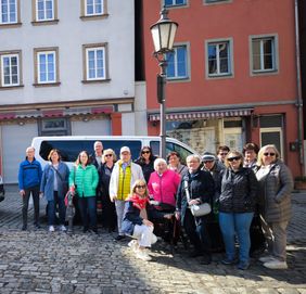 Eine gemischte Gruppe aus Fulda bestehend aus 17 Teilnehmenden in Kitzingen
