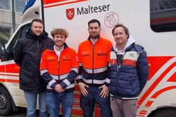 Foto: Malteser - Wachablösung in Wiesbaden: Alexander Zacharias, Marco Schubbach, René Jackwerth und Thorsten Schmeiser (v.l.)