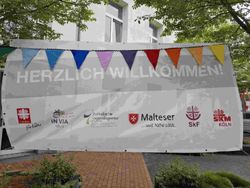 Plakat Wir öffnen Türen