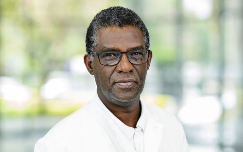 Porträt von Dr. med. Yosief Fessehaye-Seium