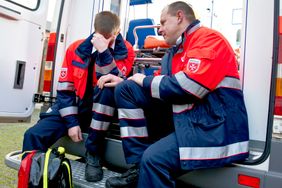 Einsatznachsorge: Hilfe für Einsatzkräfte nach besonders belastenden Einsätzen